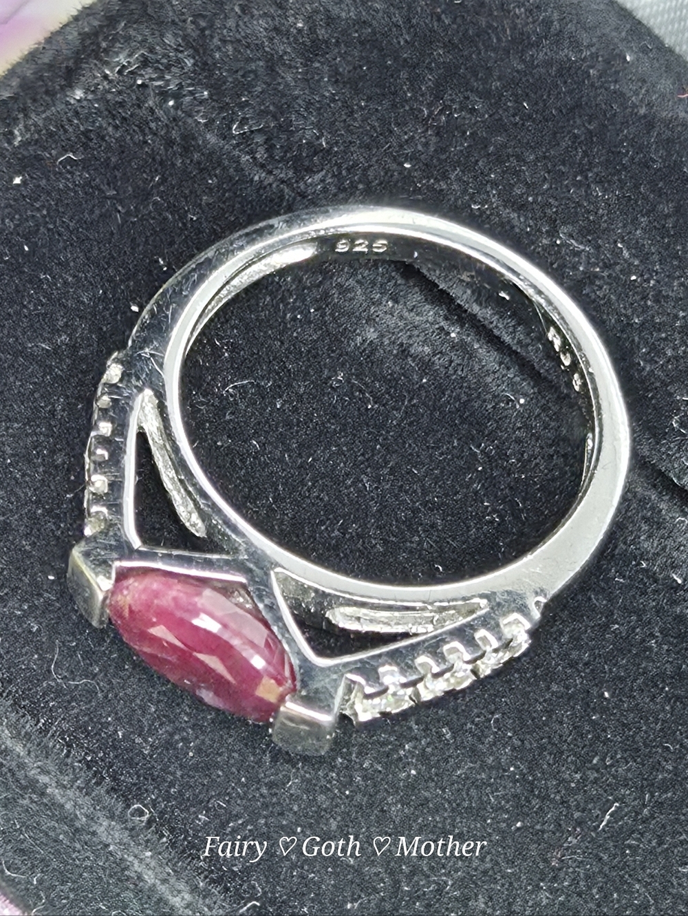 Kay Jewelers Vintage-Inspired Natural Ruby & Diamond Ring - Picture 12 of 13